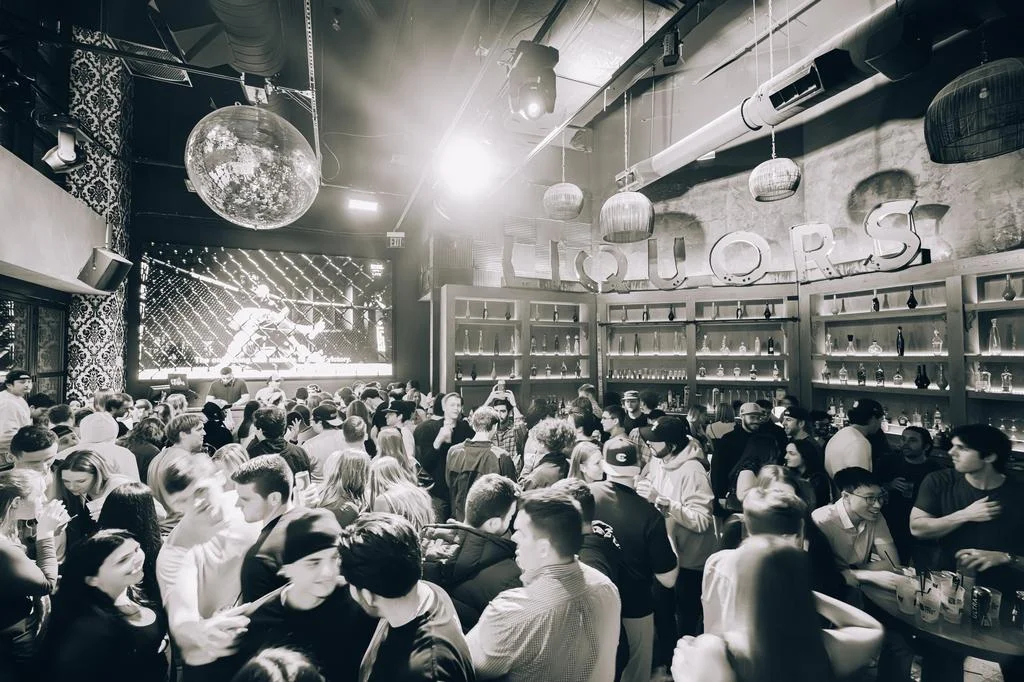 Bar photo 3