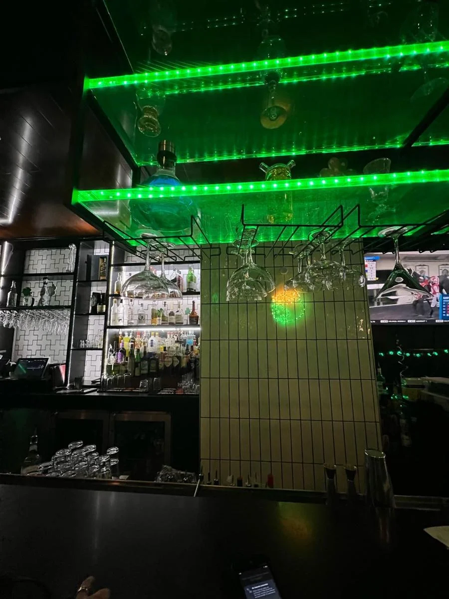 Bar photo 2