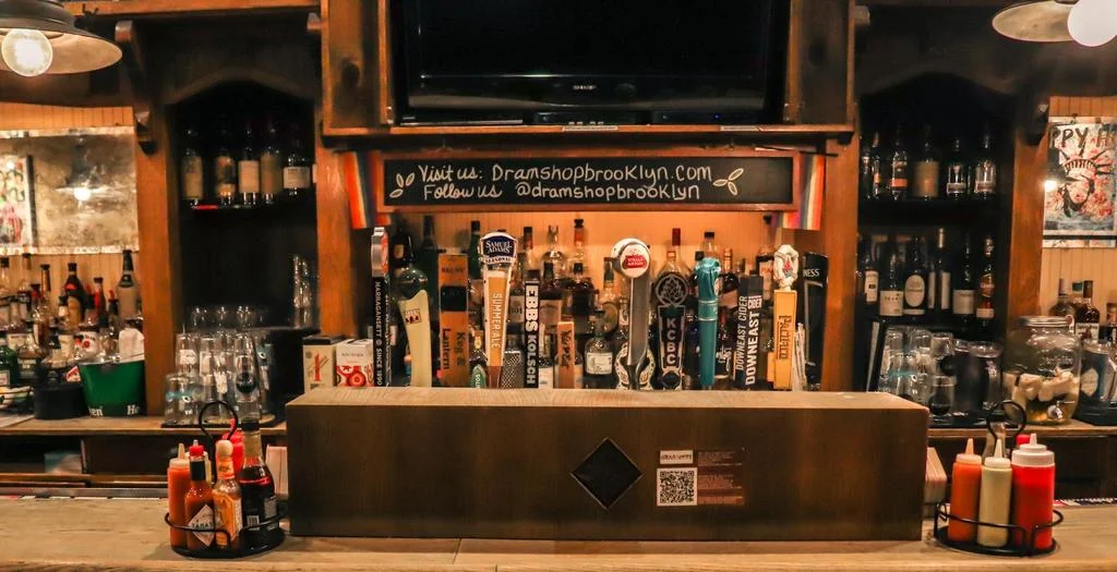 Bar photo 2