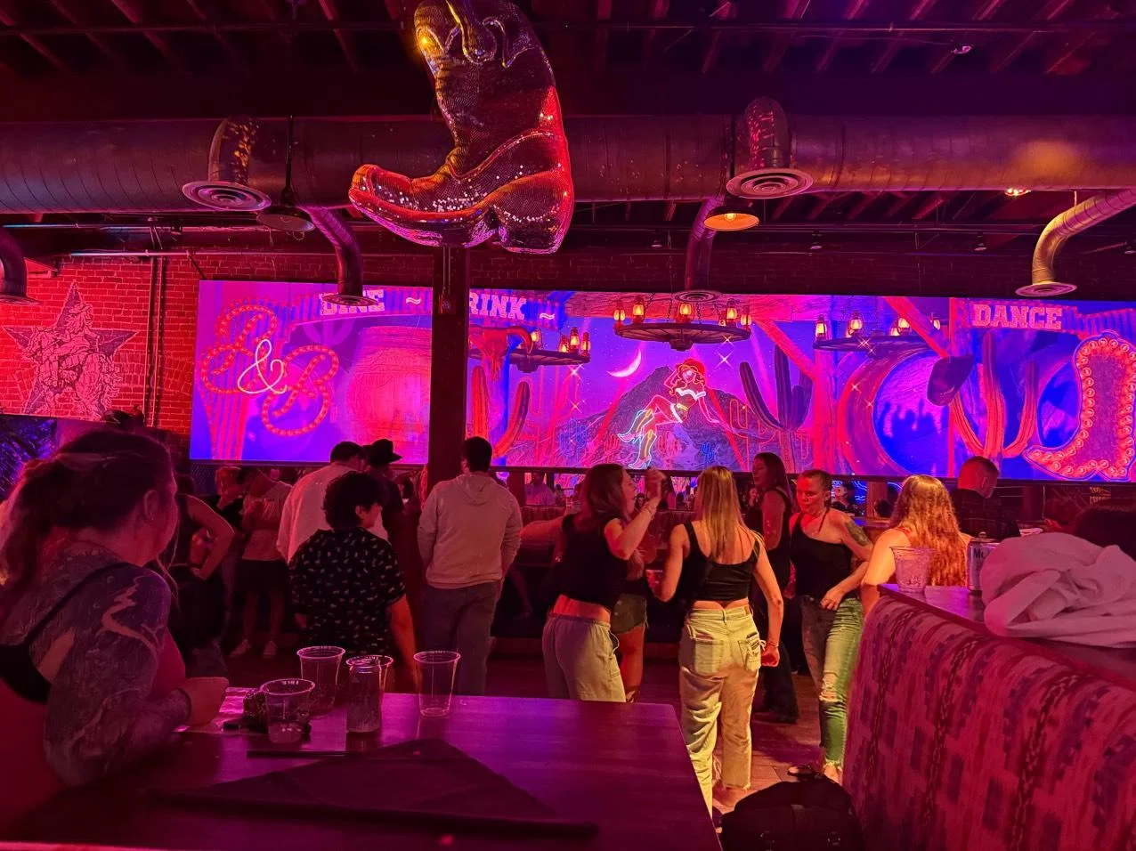 Bar photo 1