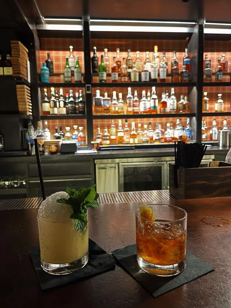 Bar photo 2