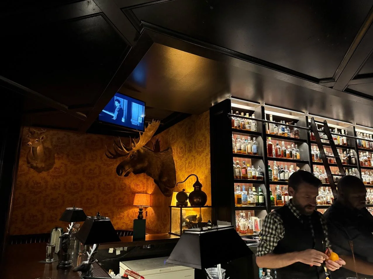 Bar photo 1