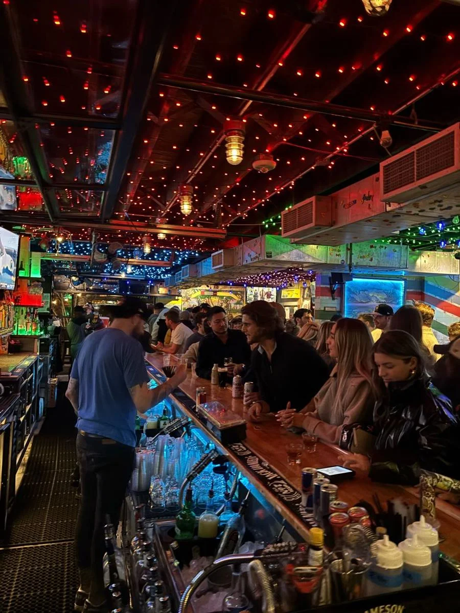 Bar photo 2
