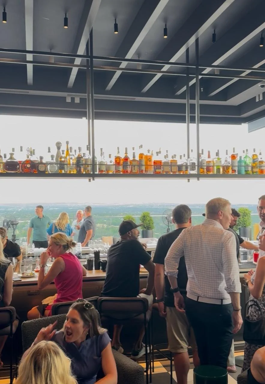 Bar photo 2