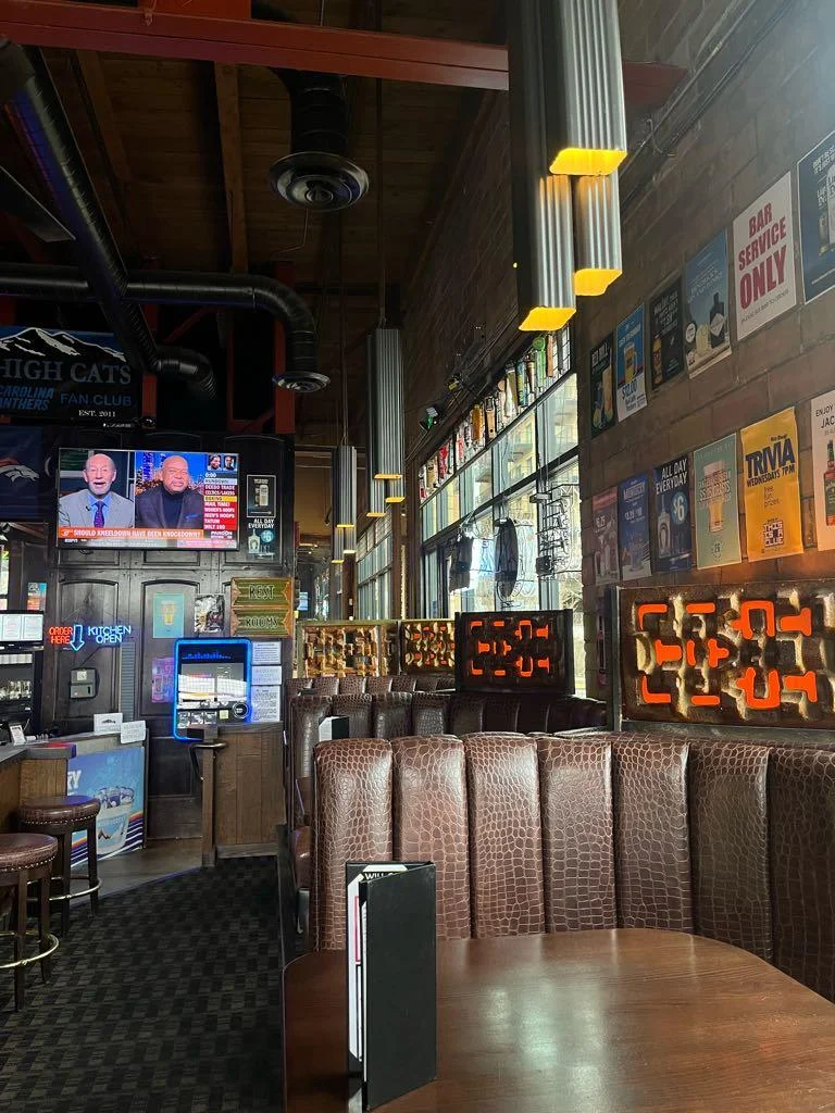 Bar photo 2