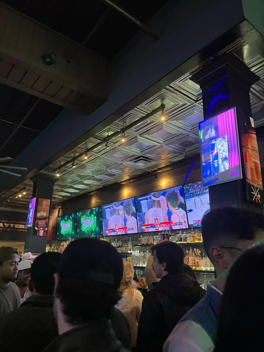 Bar photo 2