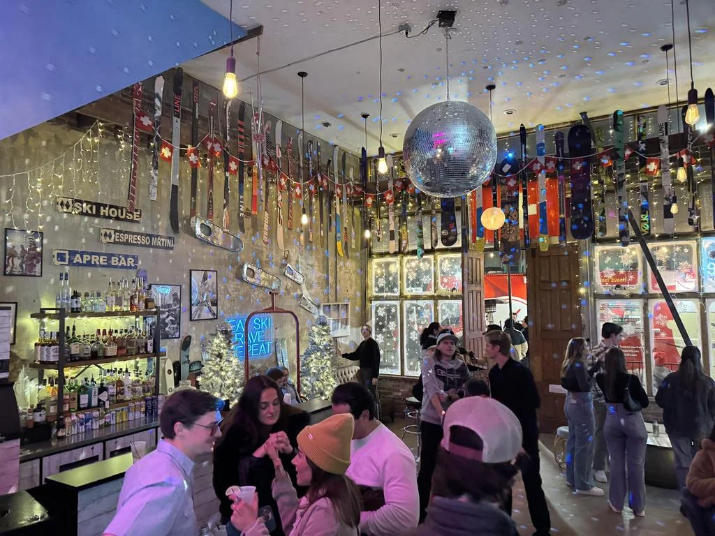 Bar photo 3