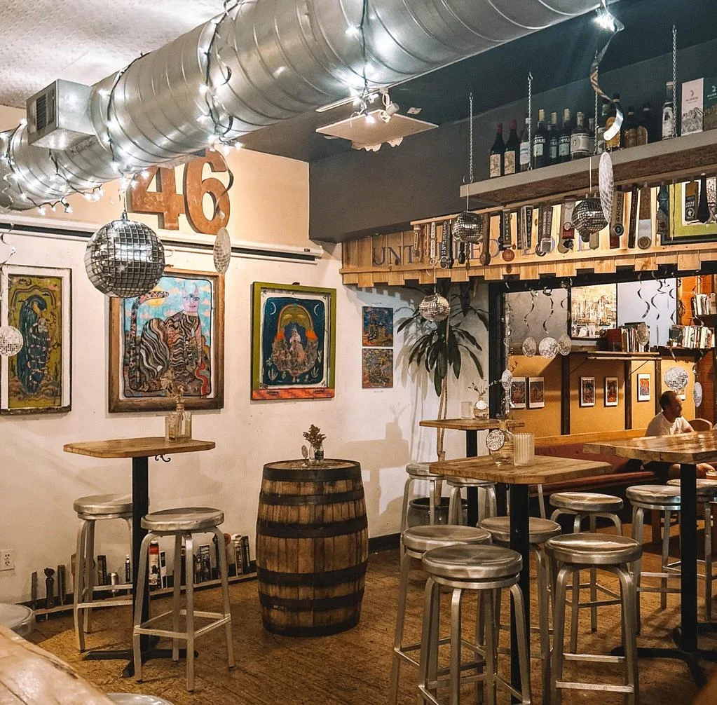 Bar photo 2