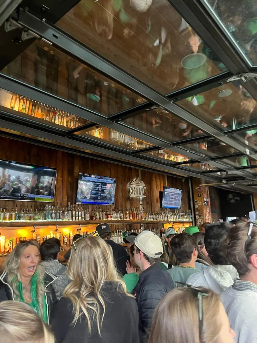 Bar photo 2