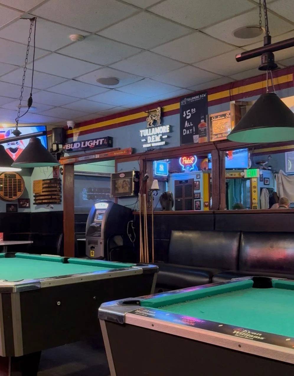 Bar photo 1