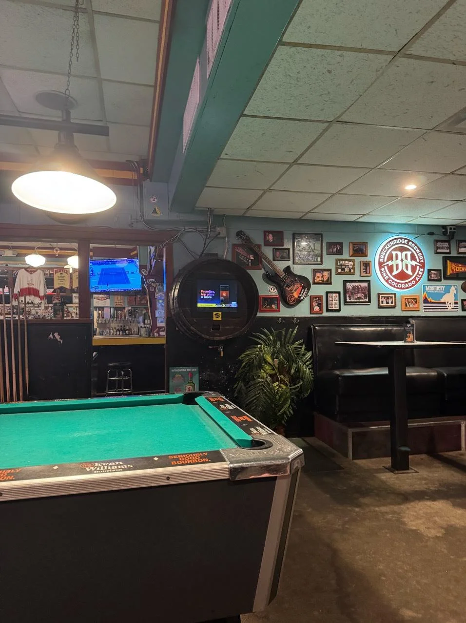 Bar photo 3
