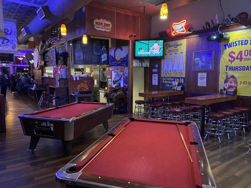 Bar photo 2