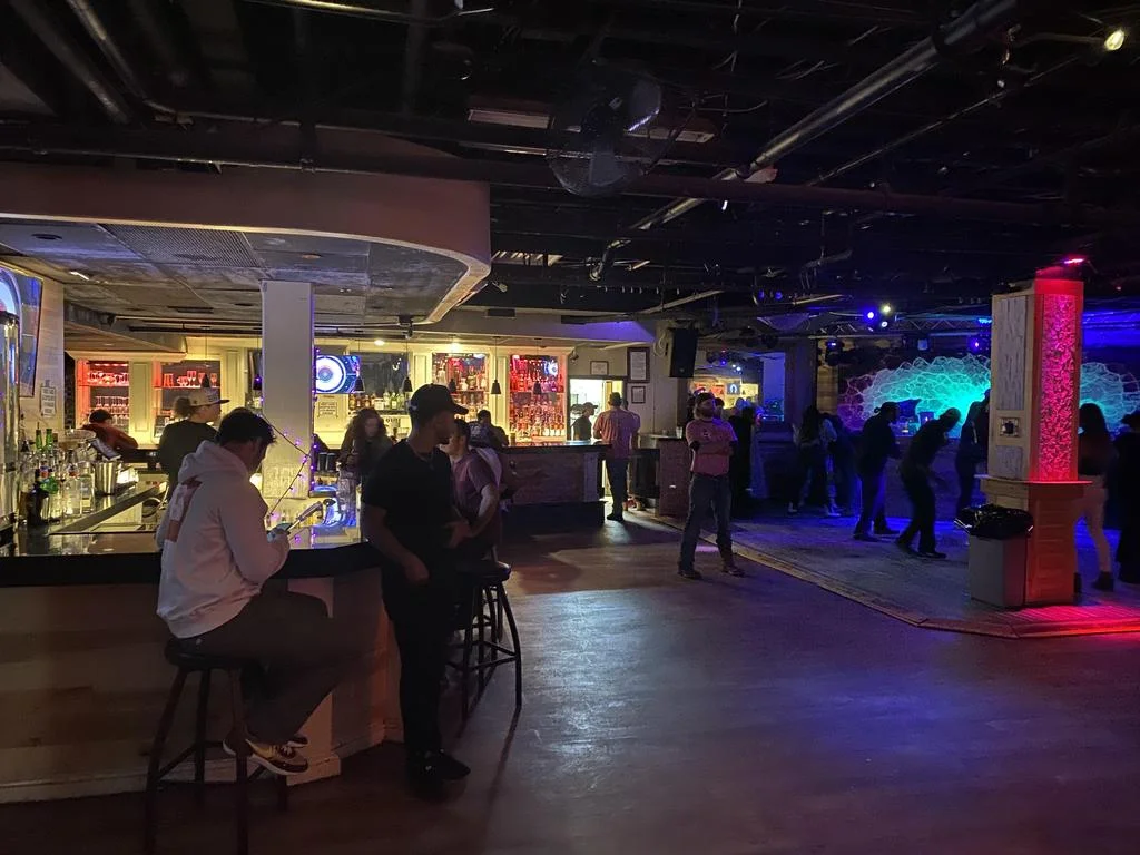 Bar photo 2
