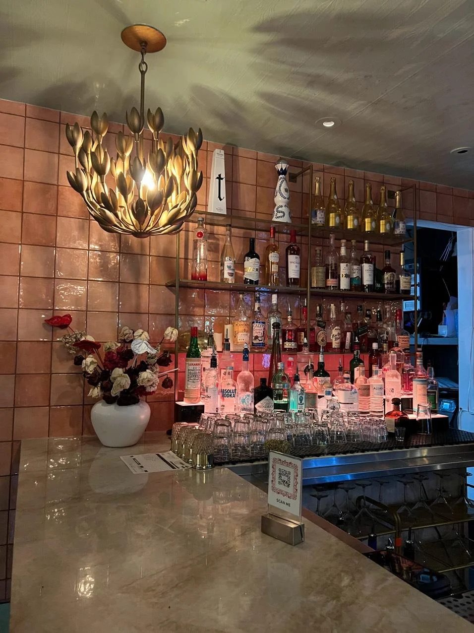 Bar photo 2