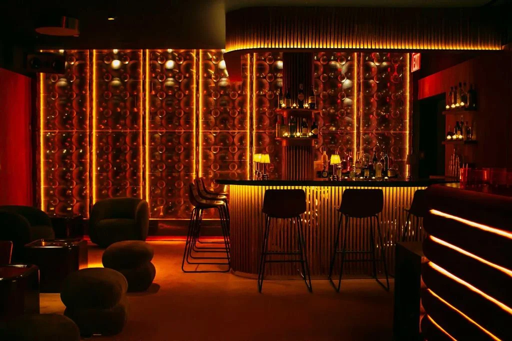 Bar photo 1