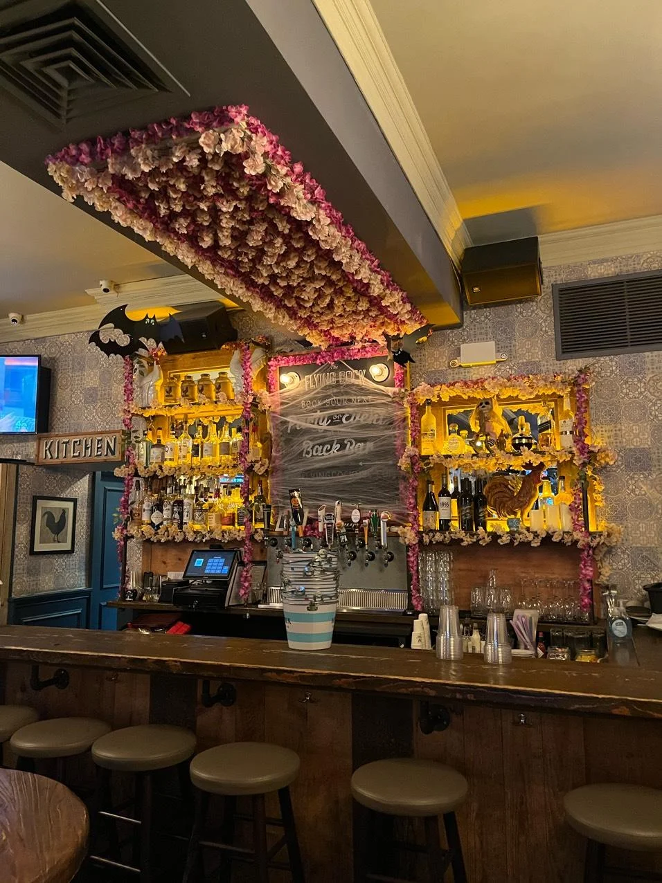 Bar photo 1