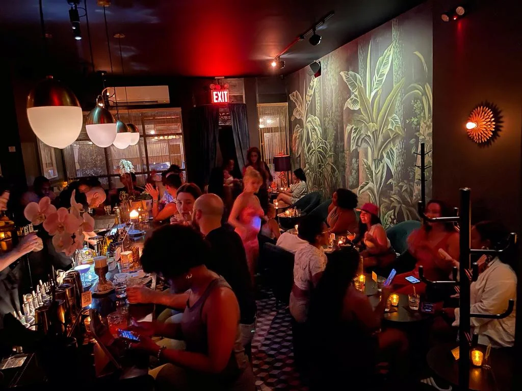 Bar photo 3
