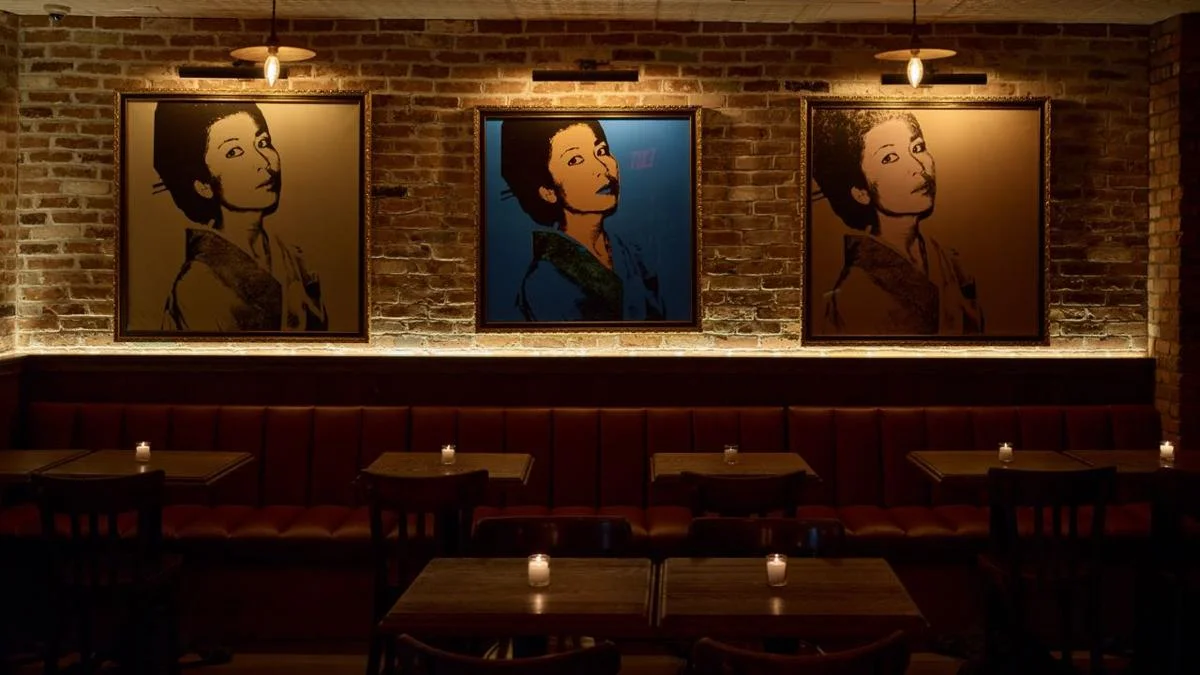 Bar photo 2