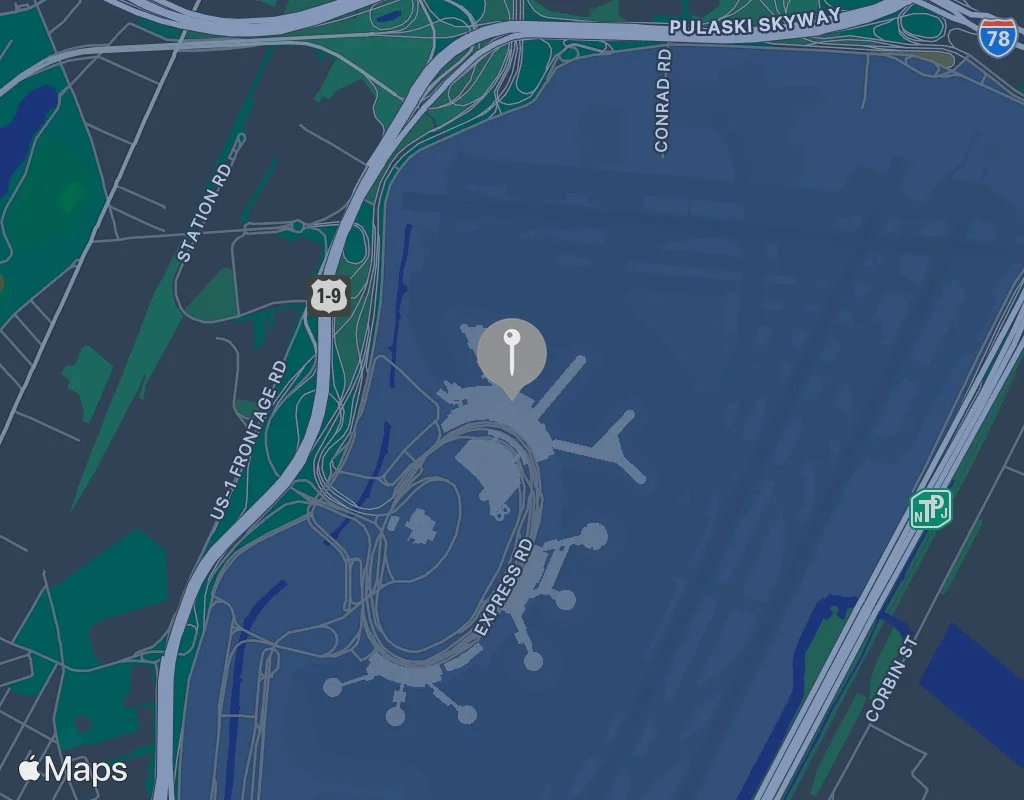 United Polaris Lounge photo