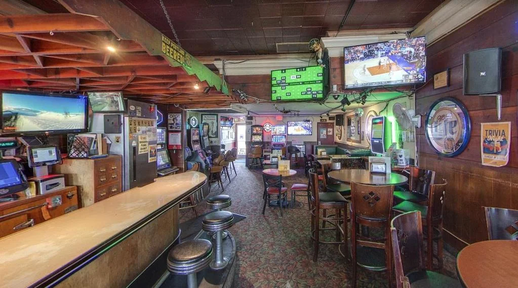 Bar photo 1
