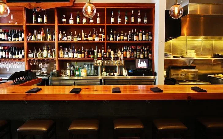 Bar photo 1