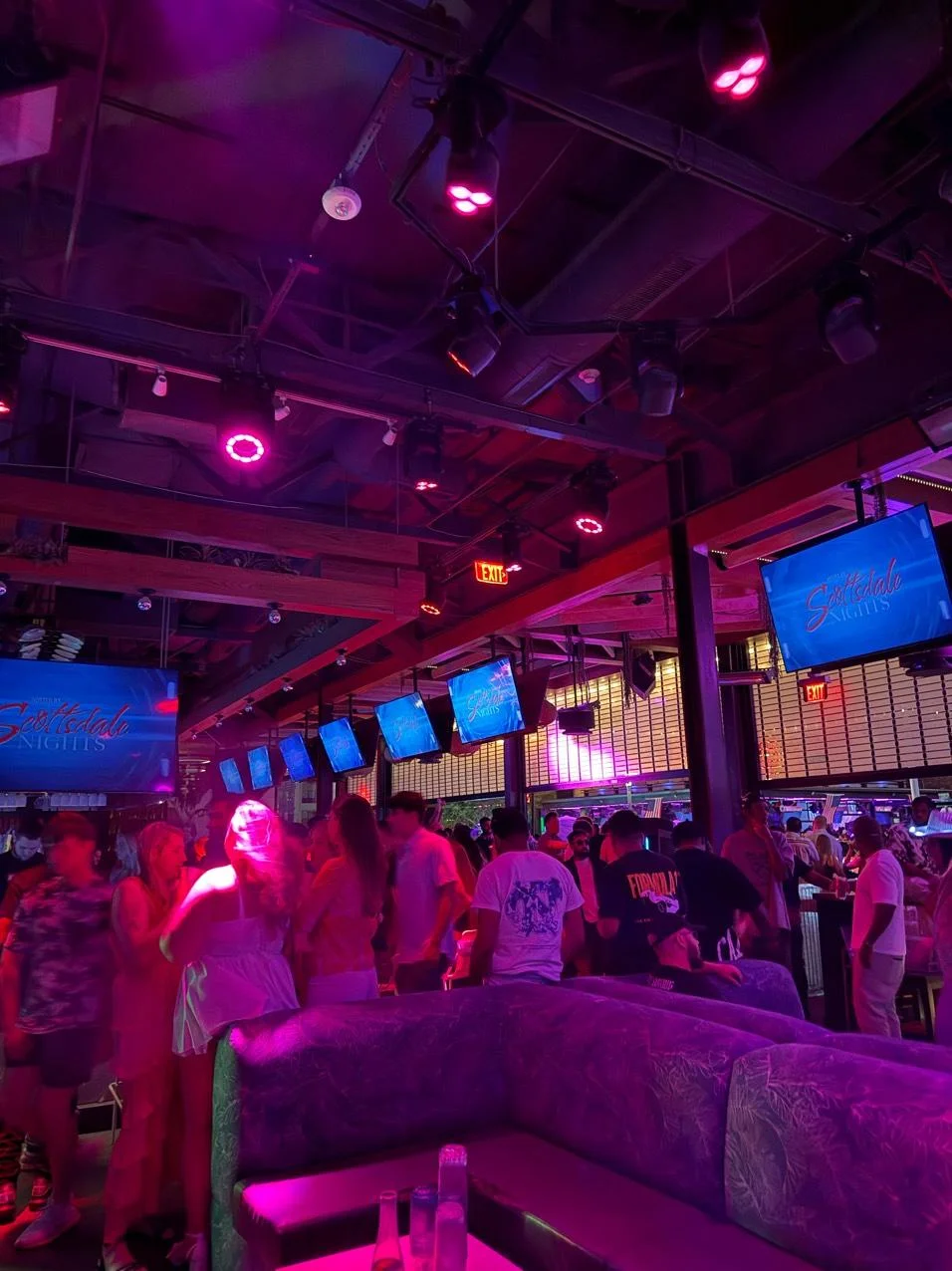 Bar photo 3