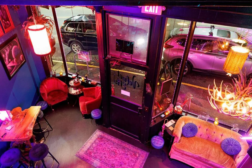 Bar photo 2