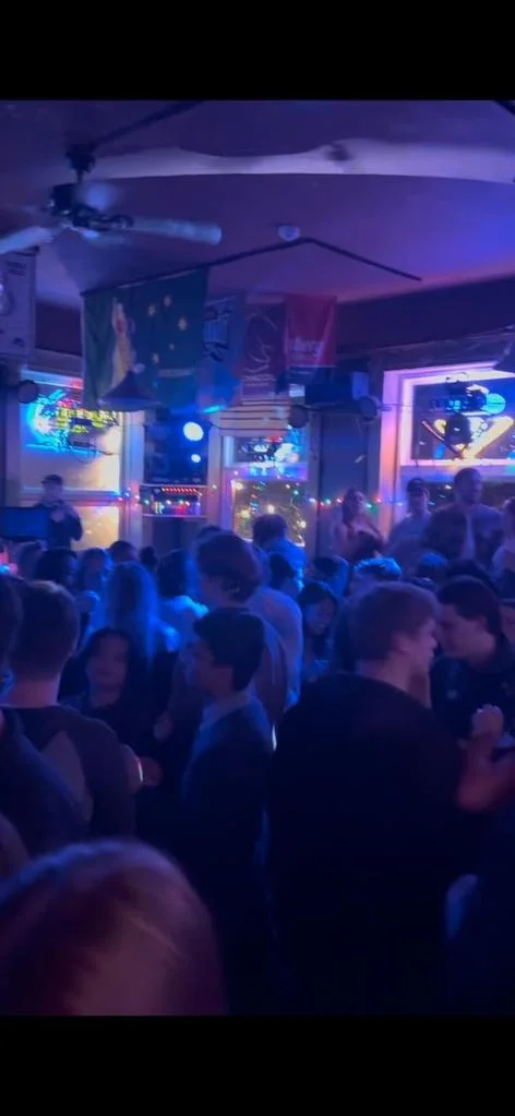 Bar photo 2