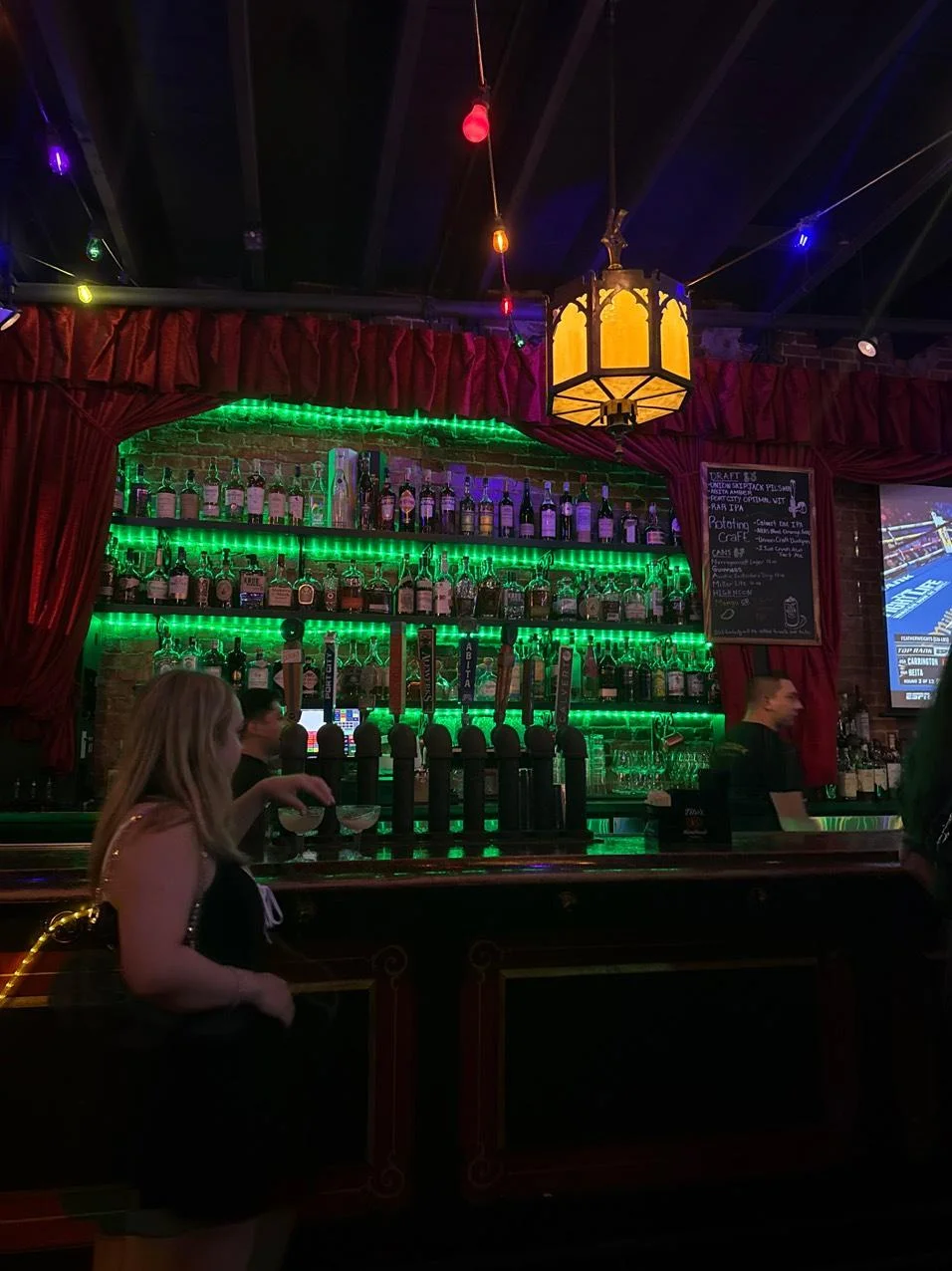 Bar photo 2