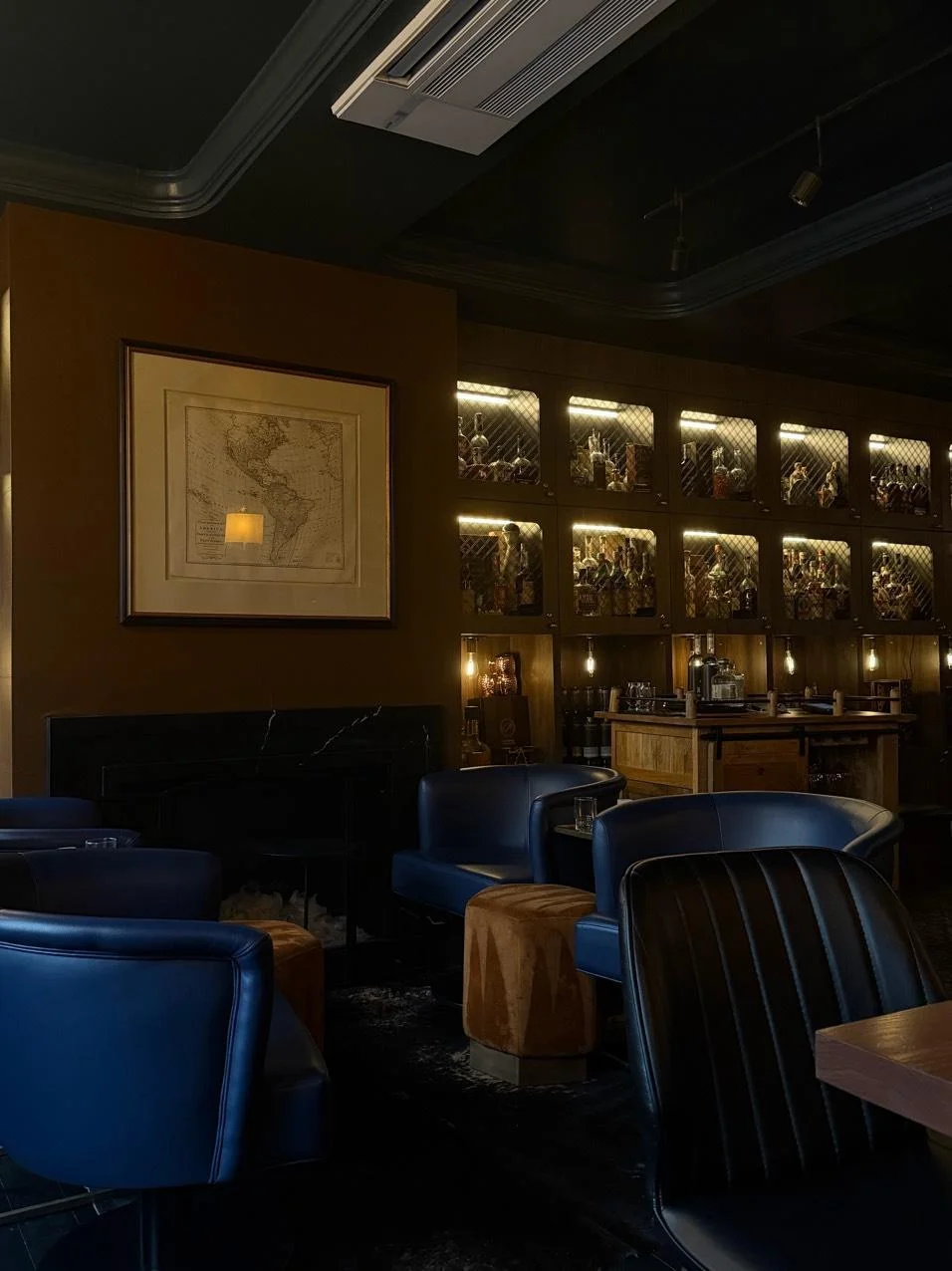 Bar photo 1
