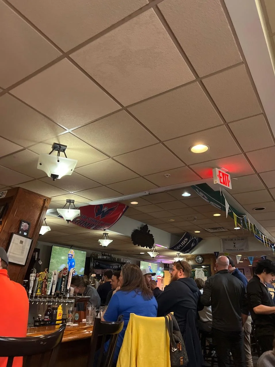 Bar photo 2