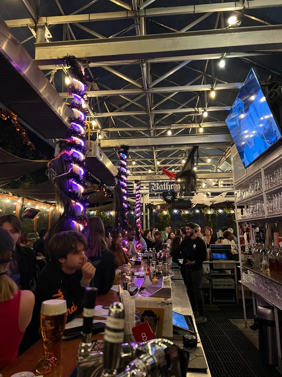 Bar photo 1